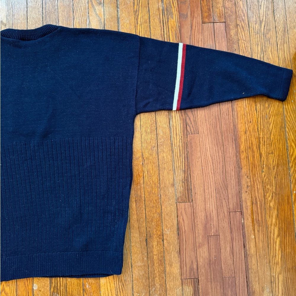 90’s Platinum FUBU Fat Albert Vintage Sweater - Picture 10 of 13